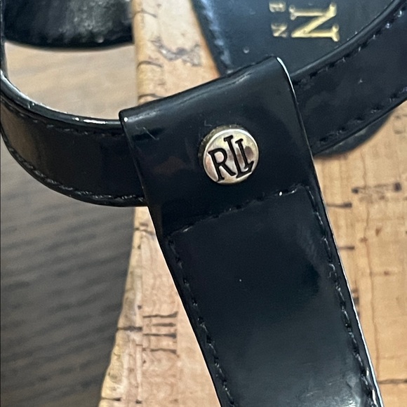 Lauren Ralph Lauren Rosalia T-strap Black Patent  Thong Cork Wedge Sandal - Picture 8 of 8